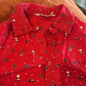 H&M Youth US 9-10 Red Christmas Graphic Button-Up Shirt - Festive